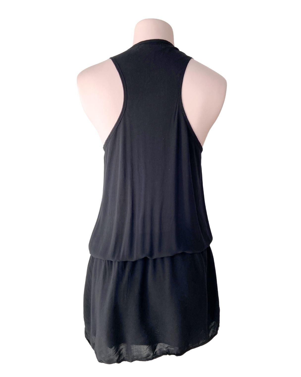 Vestido mini sleeveless