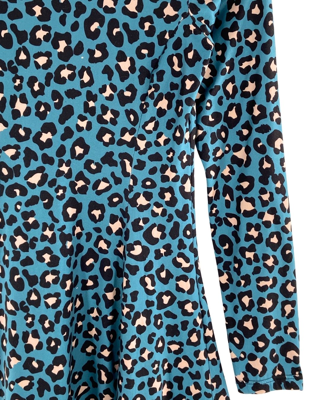 Vestido mini falda amplia