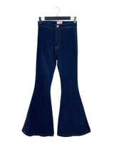 Jean stretch flare tiro alto