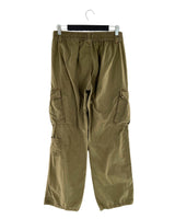 Pantalón wide leg tipo cargo
