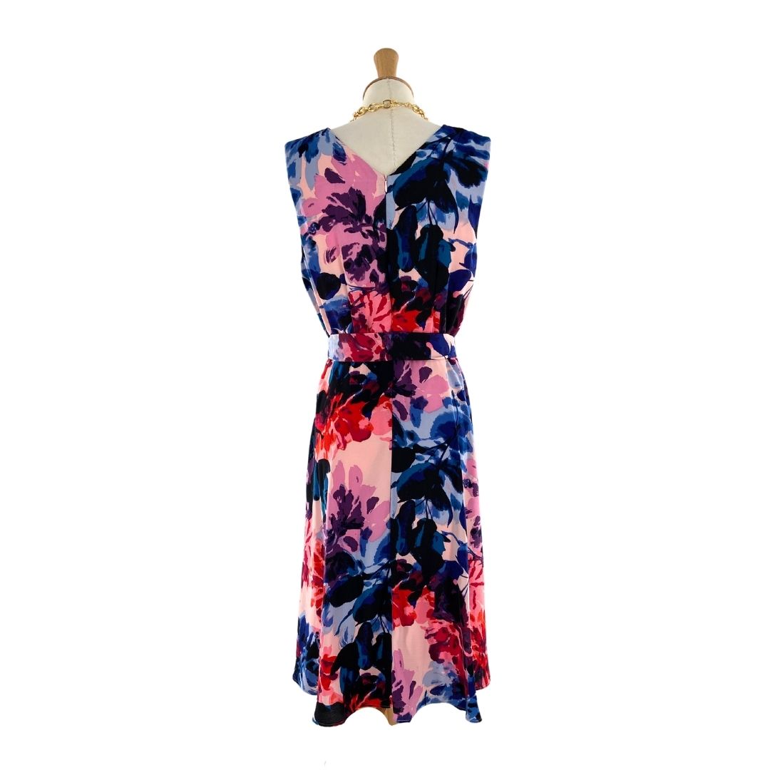 Vestido midi cinturón anudado