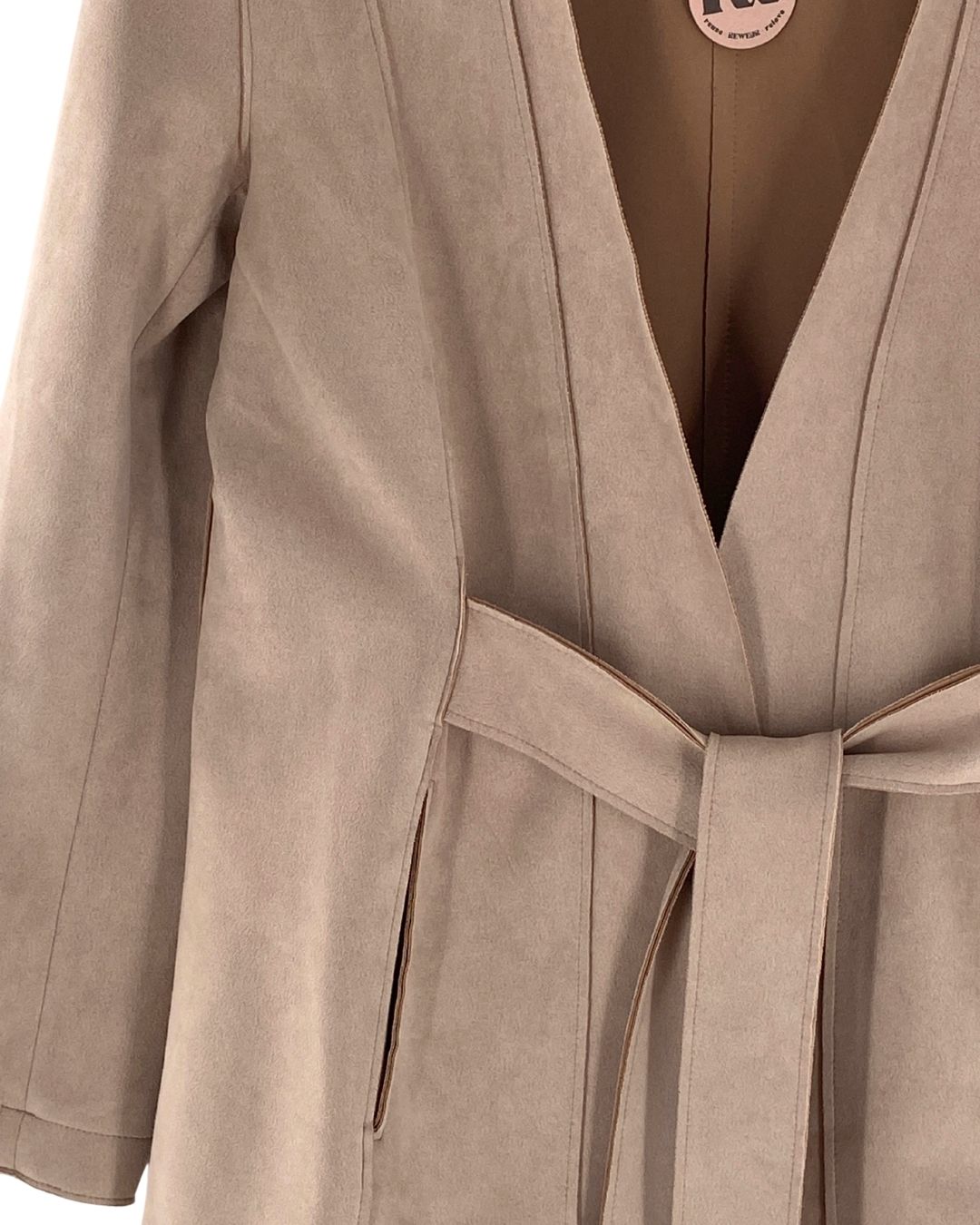 Chaqueta al corte en antelina