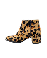 Botines afelpados animal print