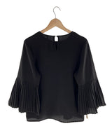 Blusa manga amplia plisada