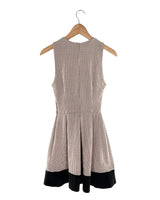 Vestido con textura sleeveless