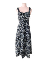 Vestido de tiras falda amplia
