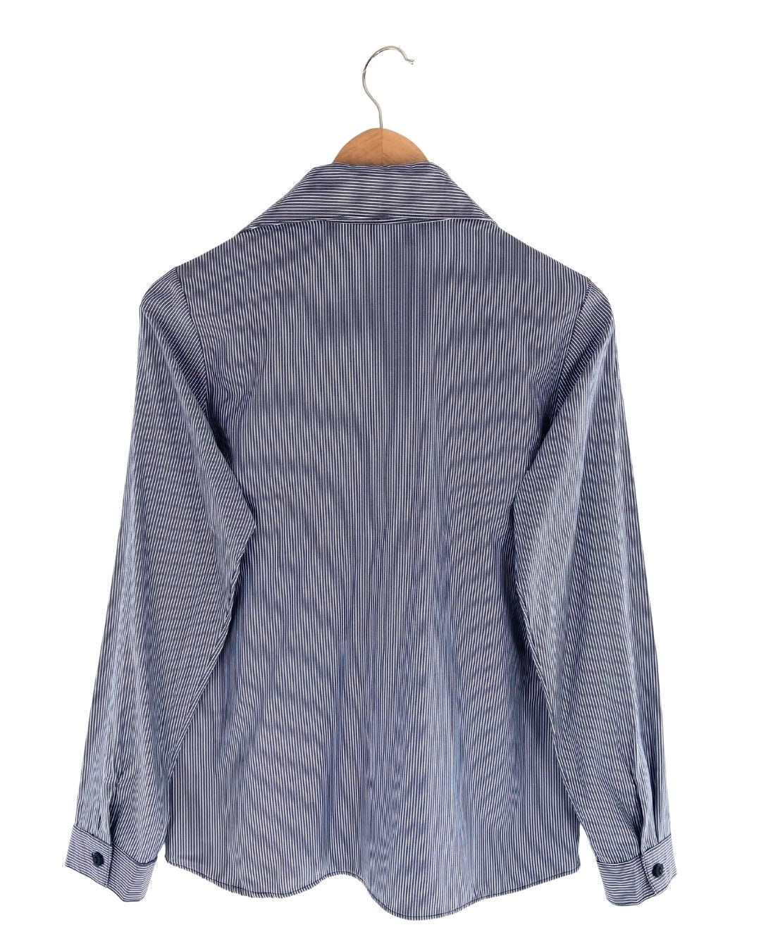 Camisa manga larga con blonda