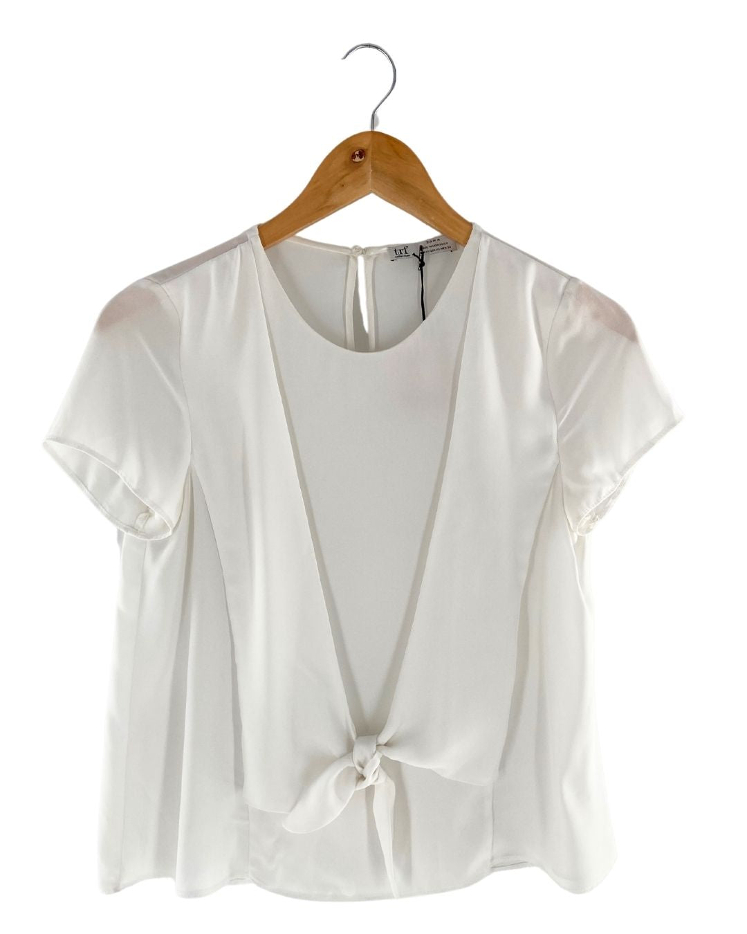 Blusa manga corta anudada