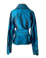 Blusa satinada abotonada