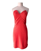 Vestido mini strapless