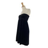 Vestido mini strapless