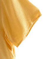 Camisa crop manga corta