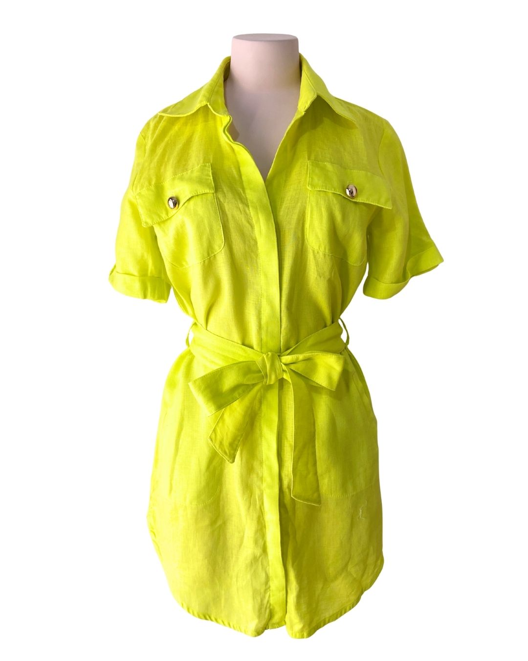 Vestido mini en lino abotonado