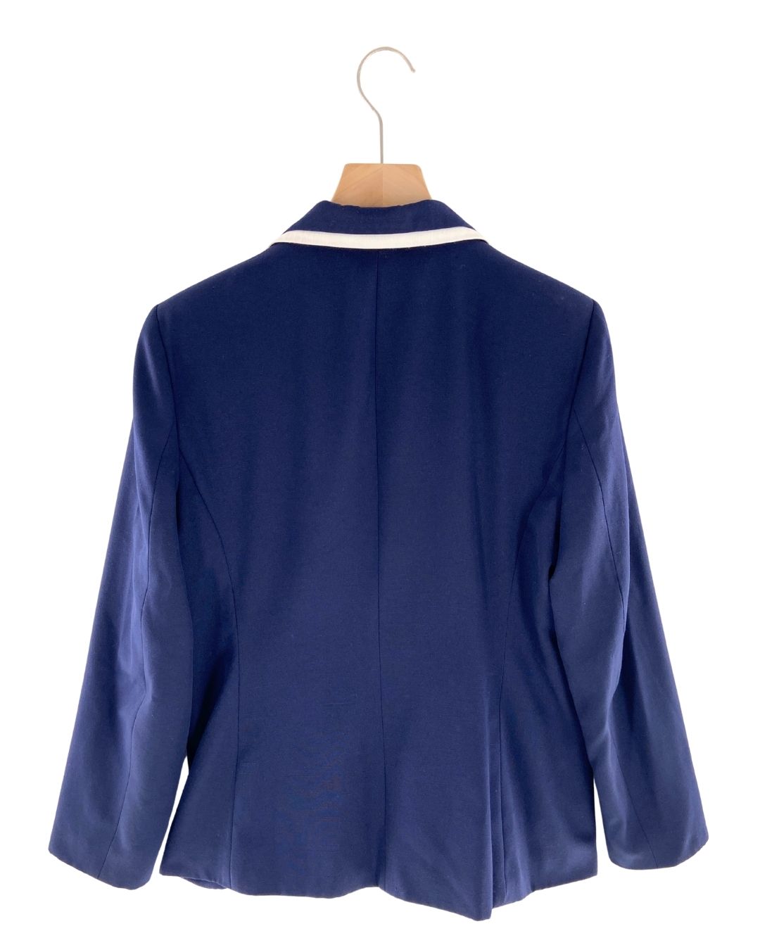 Blazer con detalle en cuello