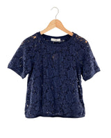 Blusa manga corta en blonda