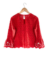 Blusa manga larga en blonda