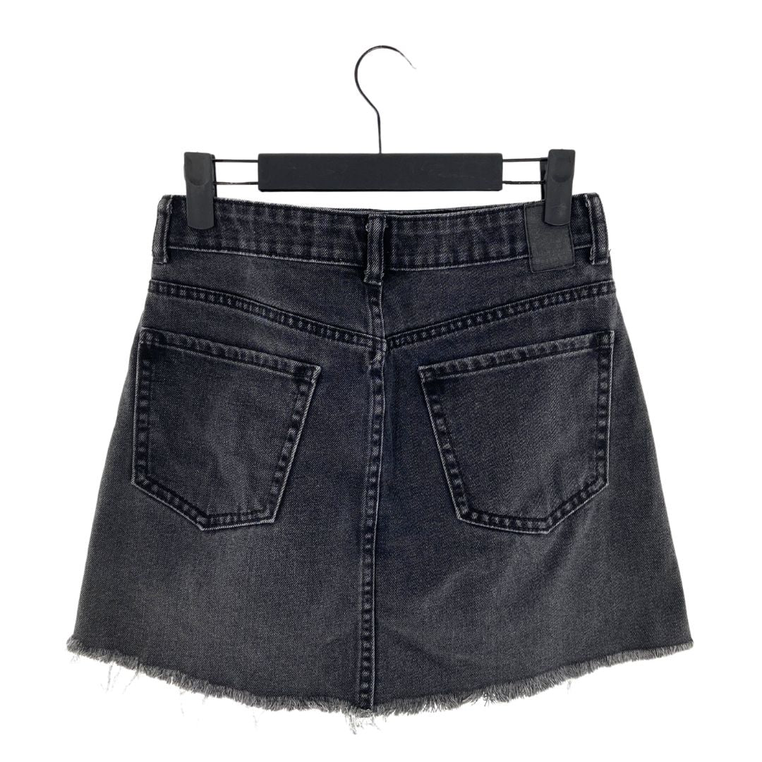 Falda en denim destroyed