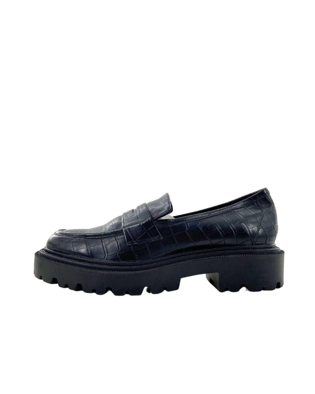 Loafers con textura suela alta