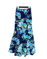 Set crop y maxi falda print