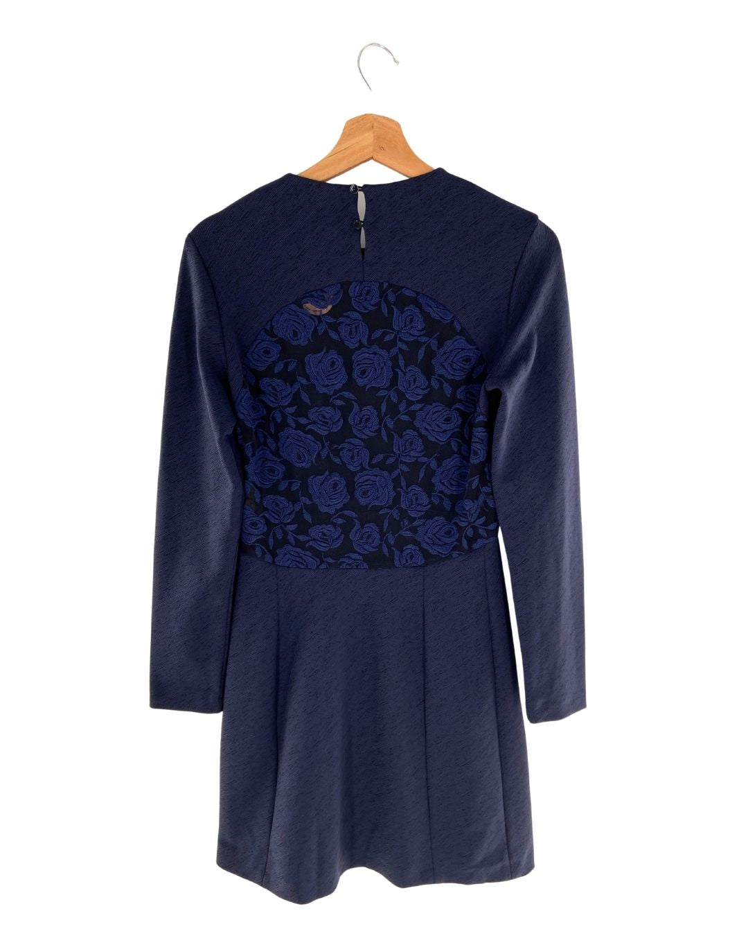 Vestido midi con blonda