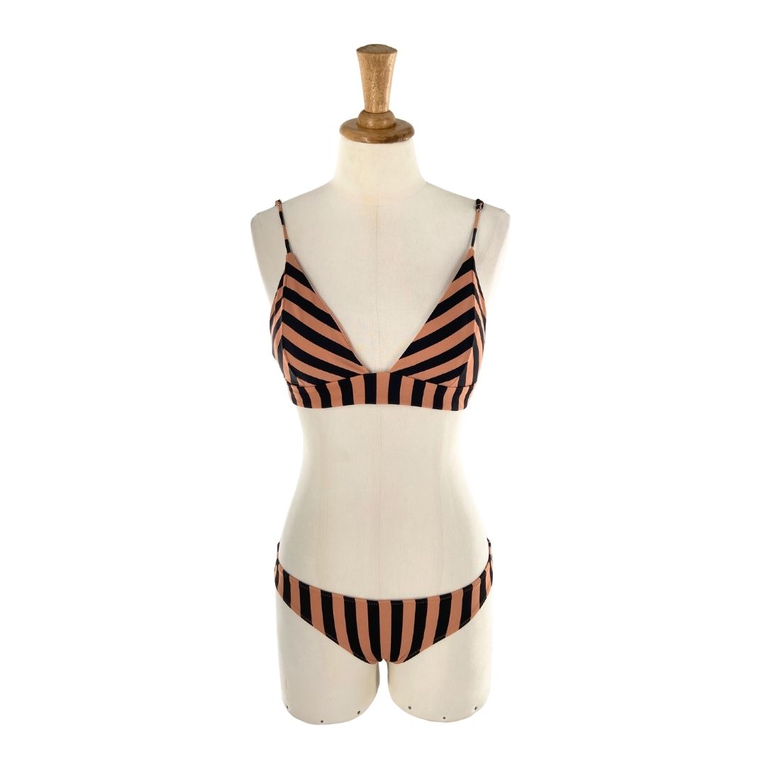 Vestido de baño a franjas