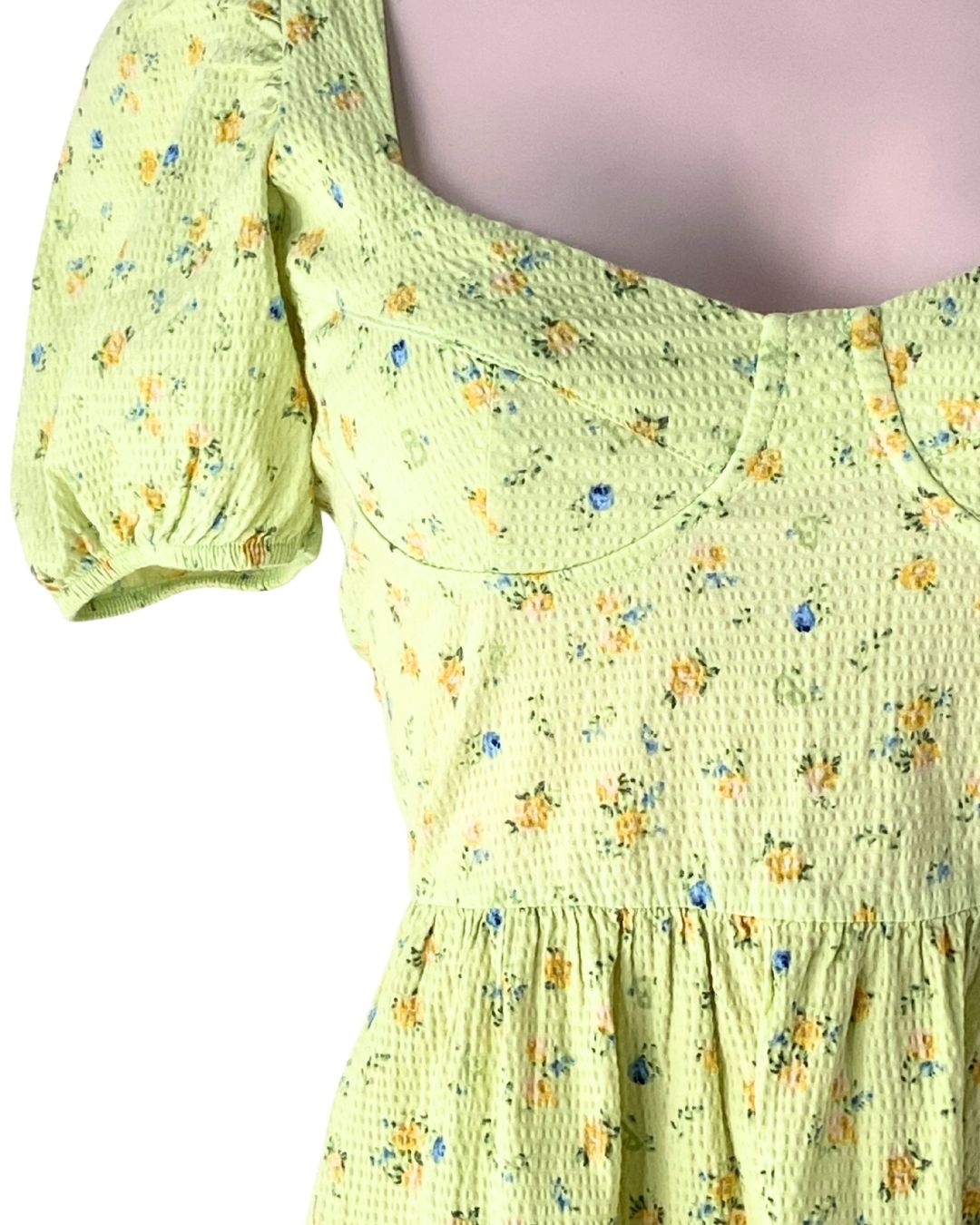 Vestido mini con textura print