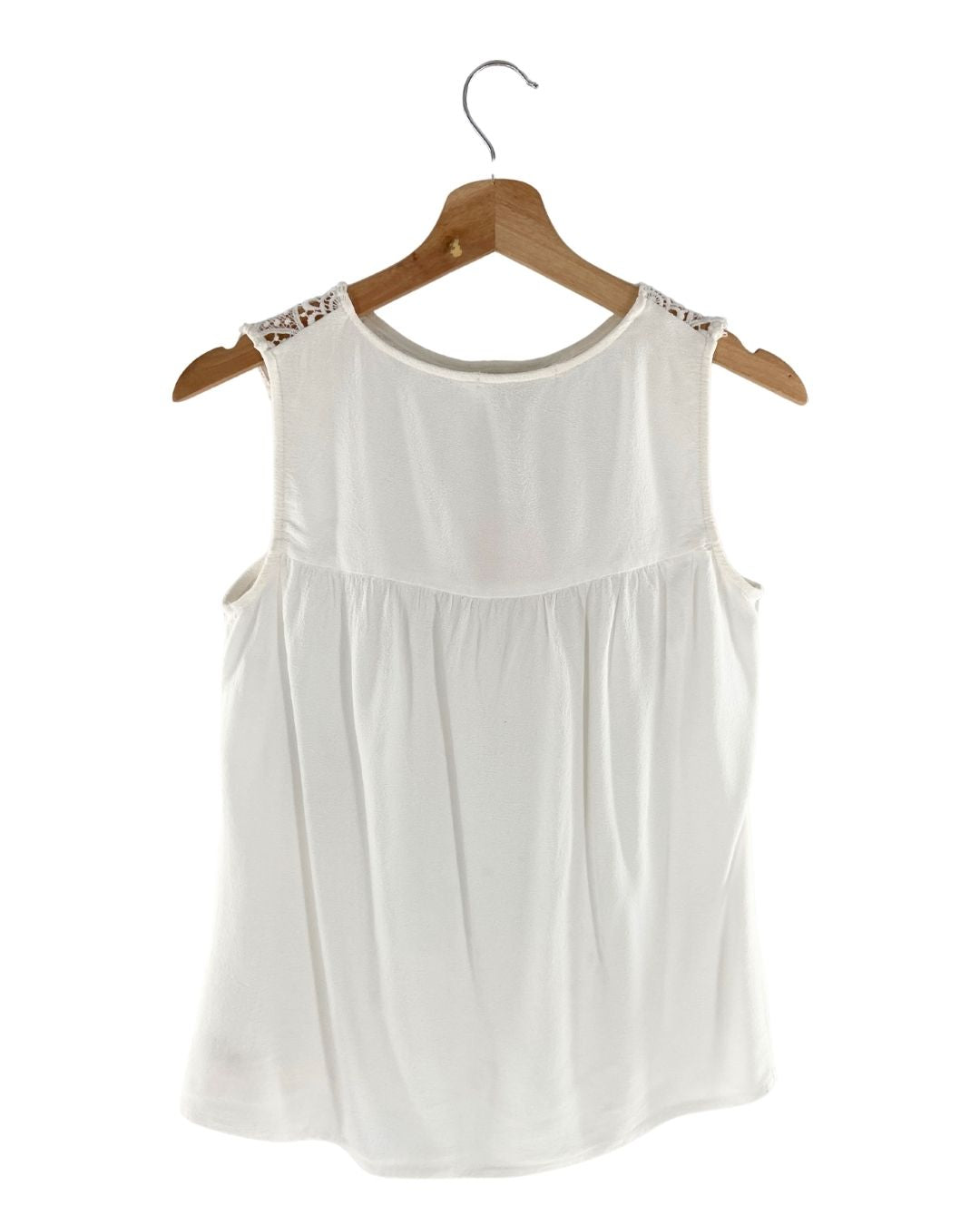 Blusa sleeveless con tejido