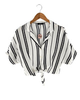 Blusa abotonada manga corta