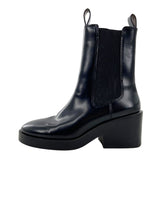 Botas con elásticos laterales