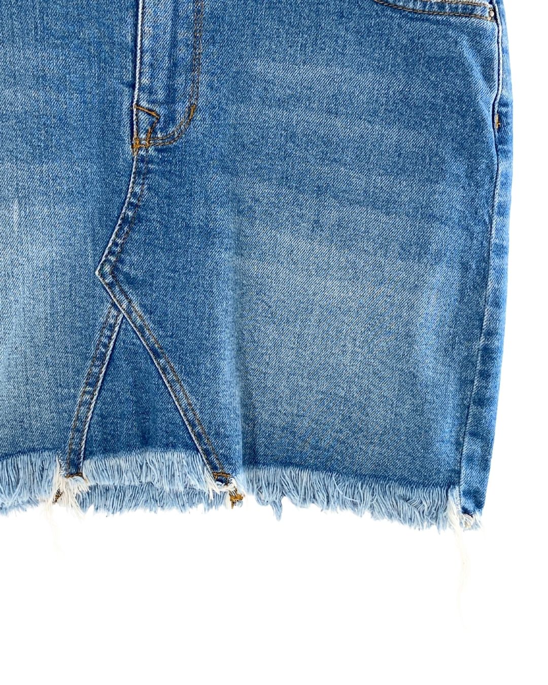 Falda mini en denim rígido