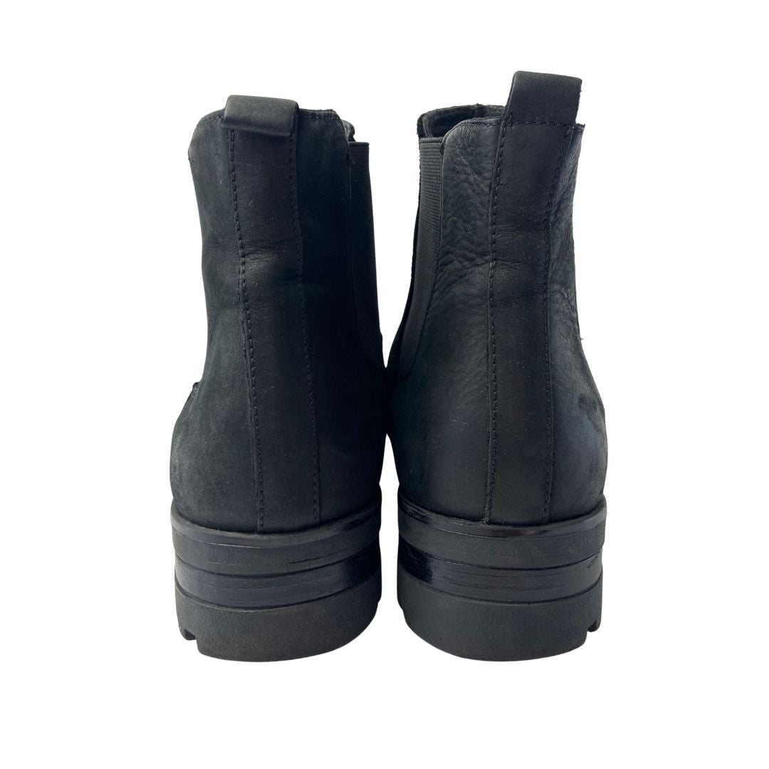 Botines punta redonda