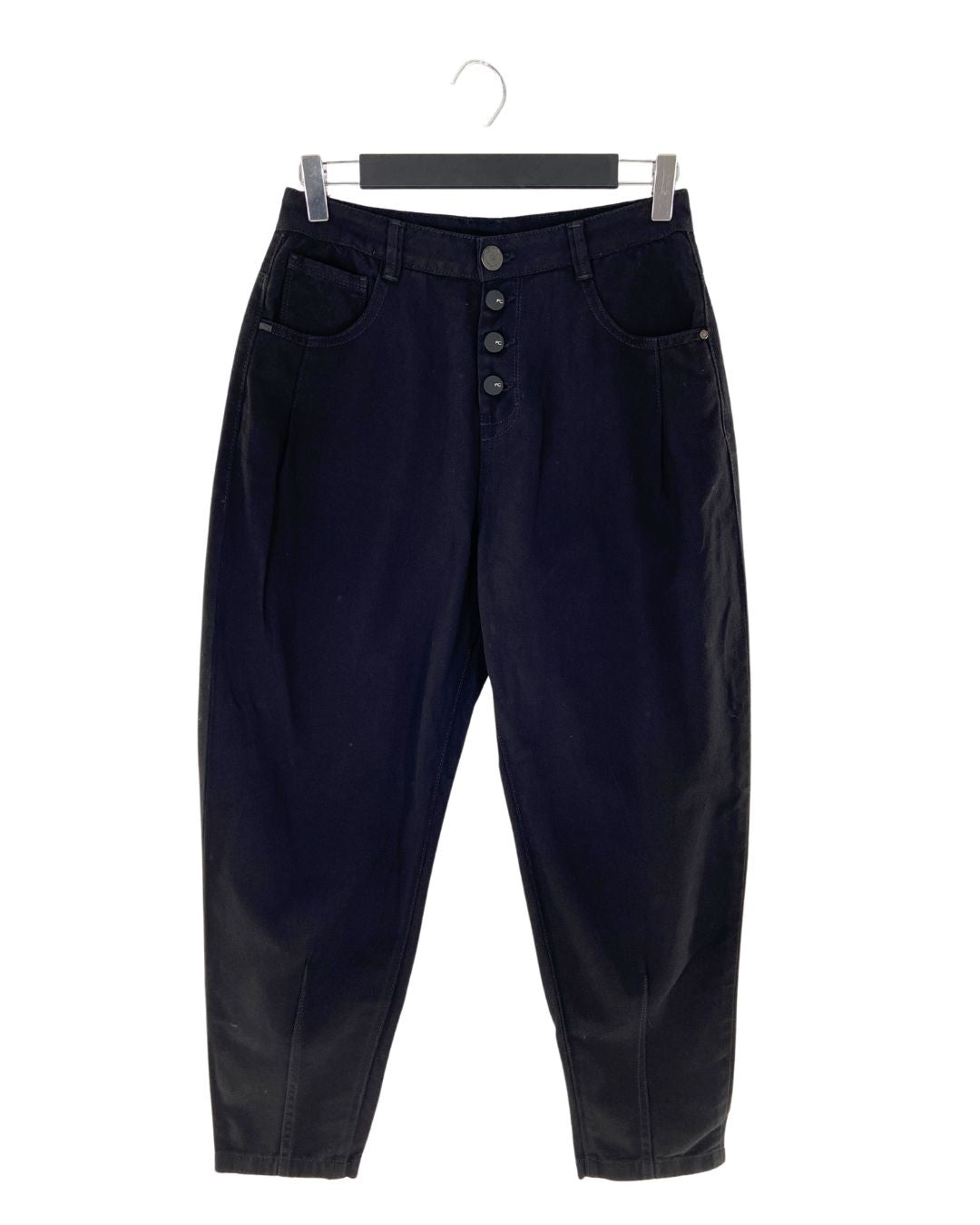 Jean rígido tipo slouchy