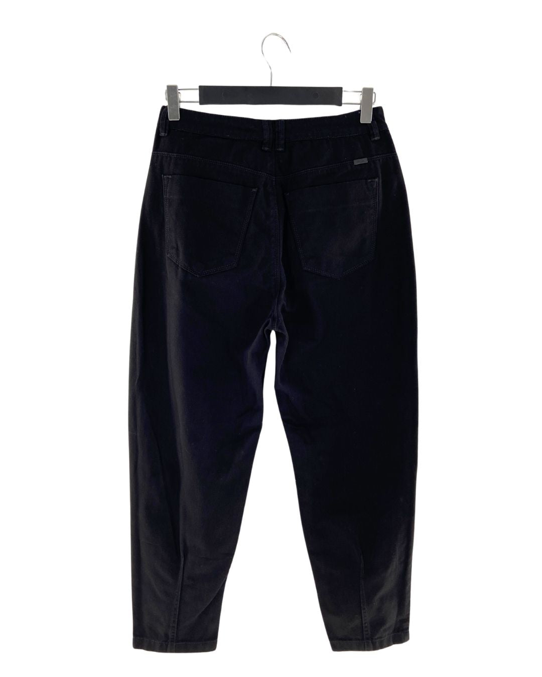 Jean rígido tipo slouchy