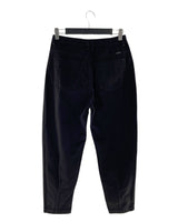 Jean rígido tipo slouchy