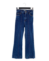 Jean flared costuras