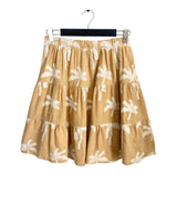 Falda midi en capas