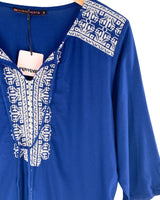 Blusa manga 3/4 con bordado