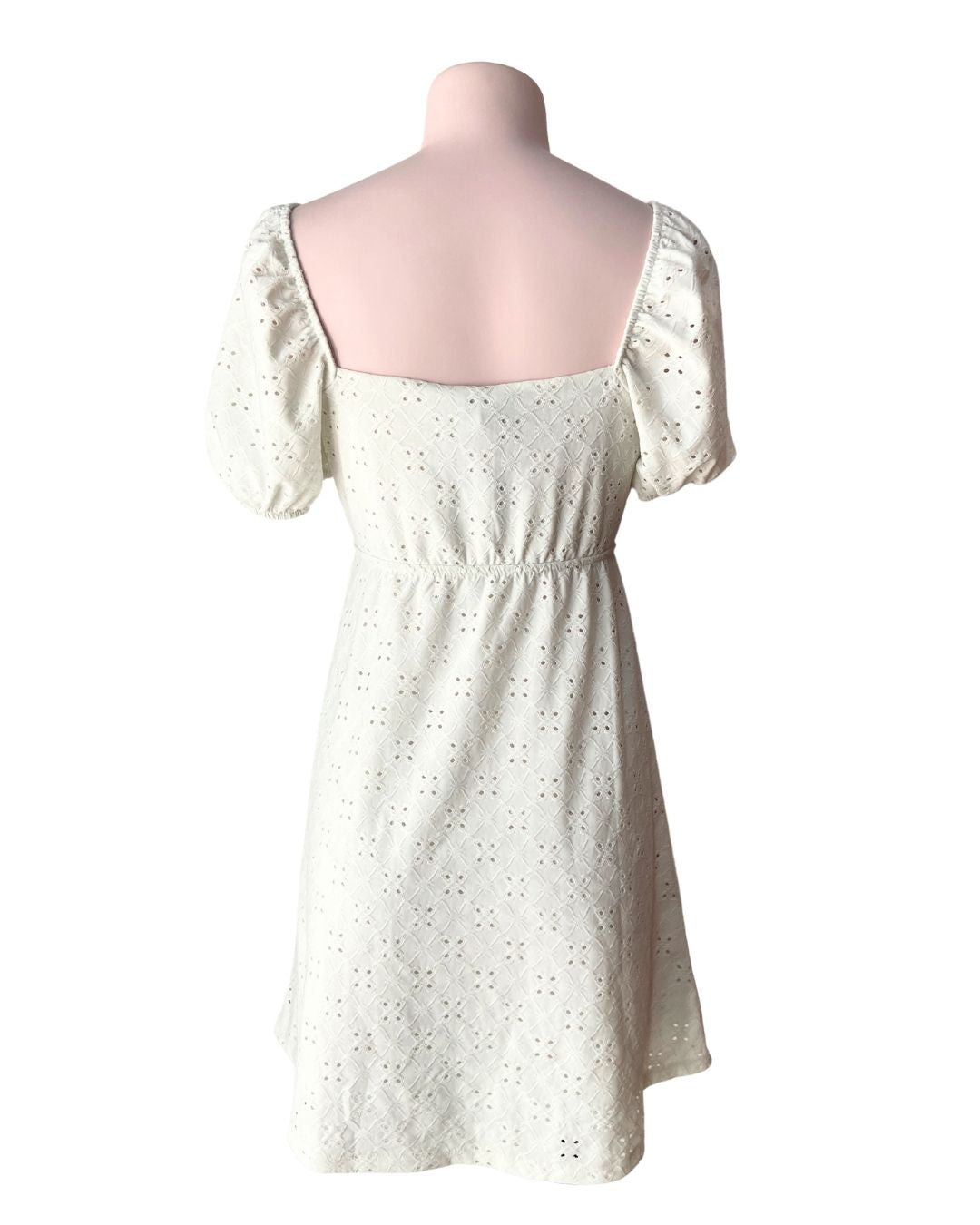 Vestido mini con bordados