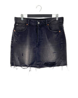 Falda mini en denim rígida