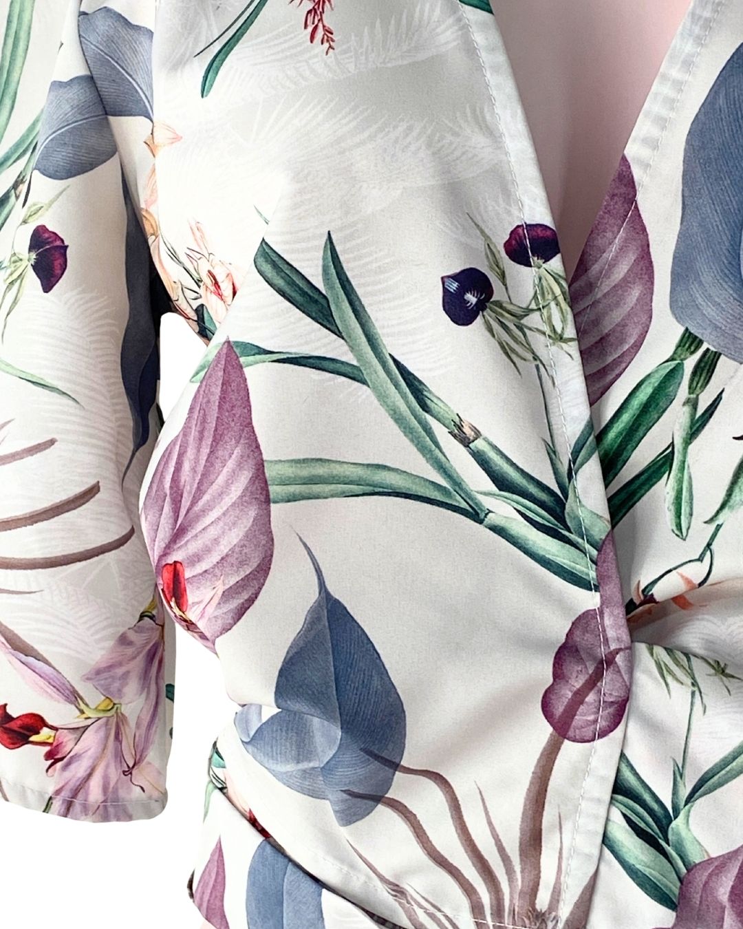 Blusa wrap manga corta print