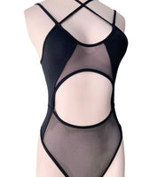 Body en mesh cut out