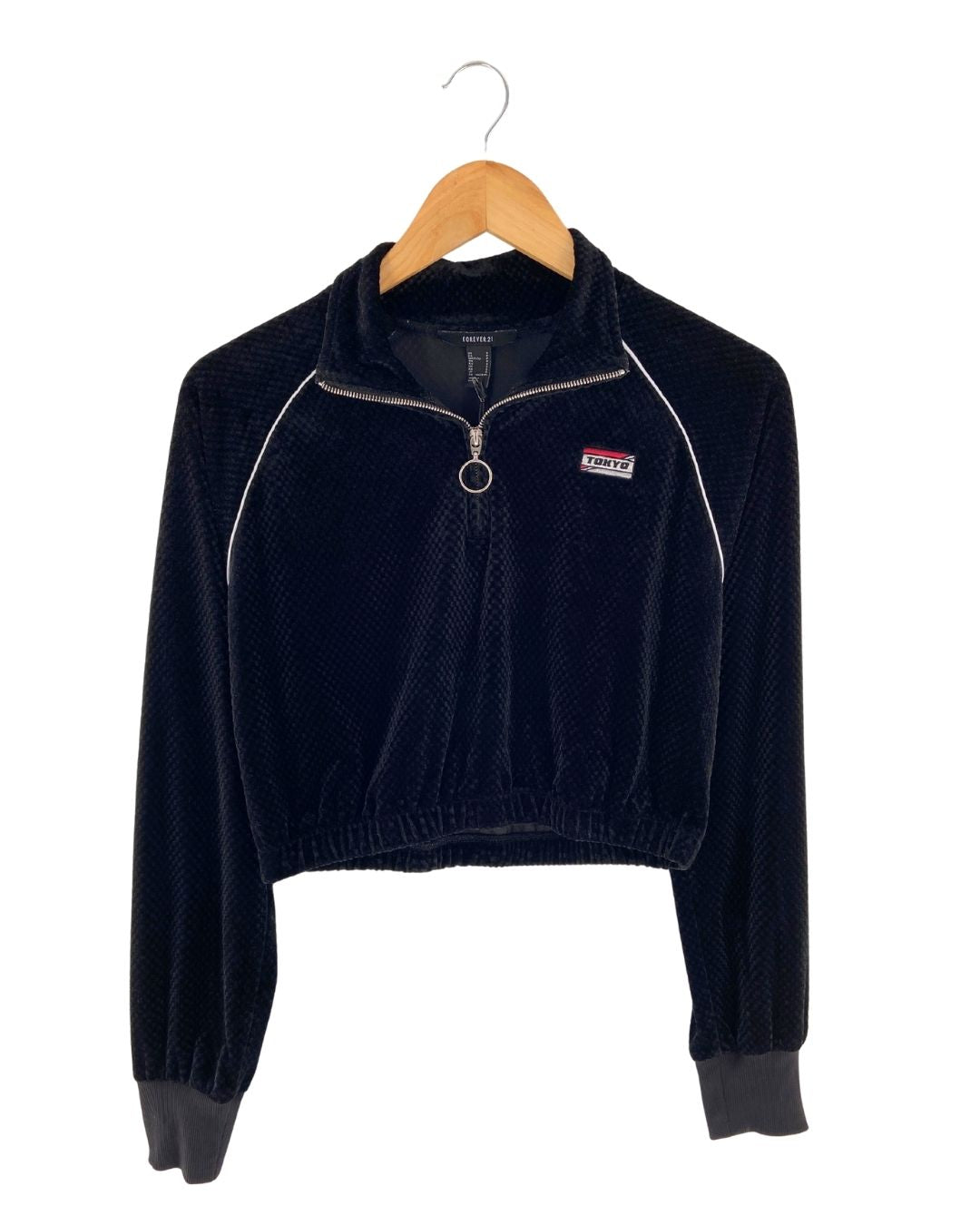 Chaqueta crop con textura
