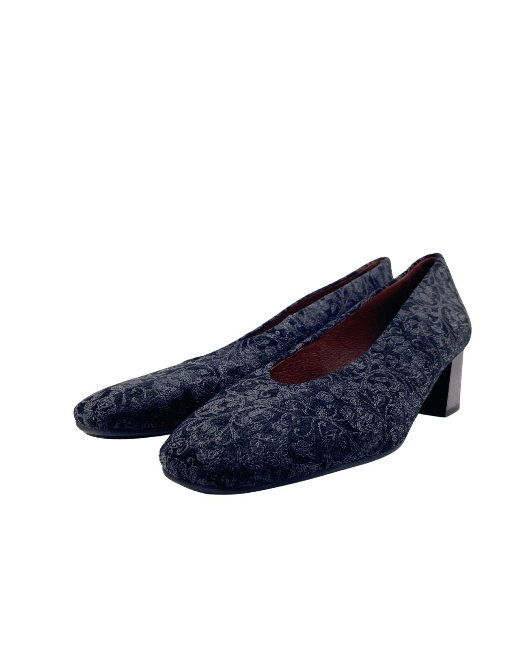 Zapatos tacón bajo con textura