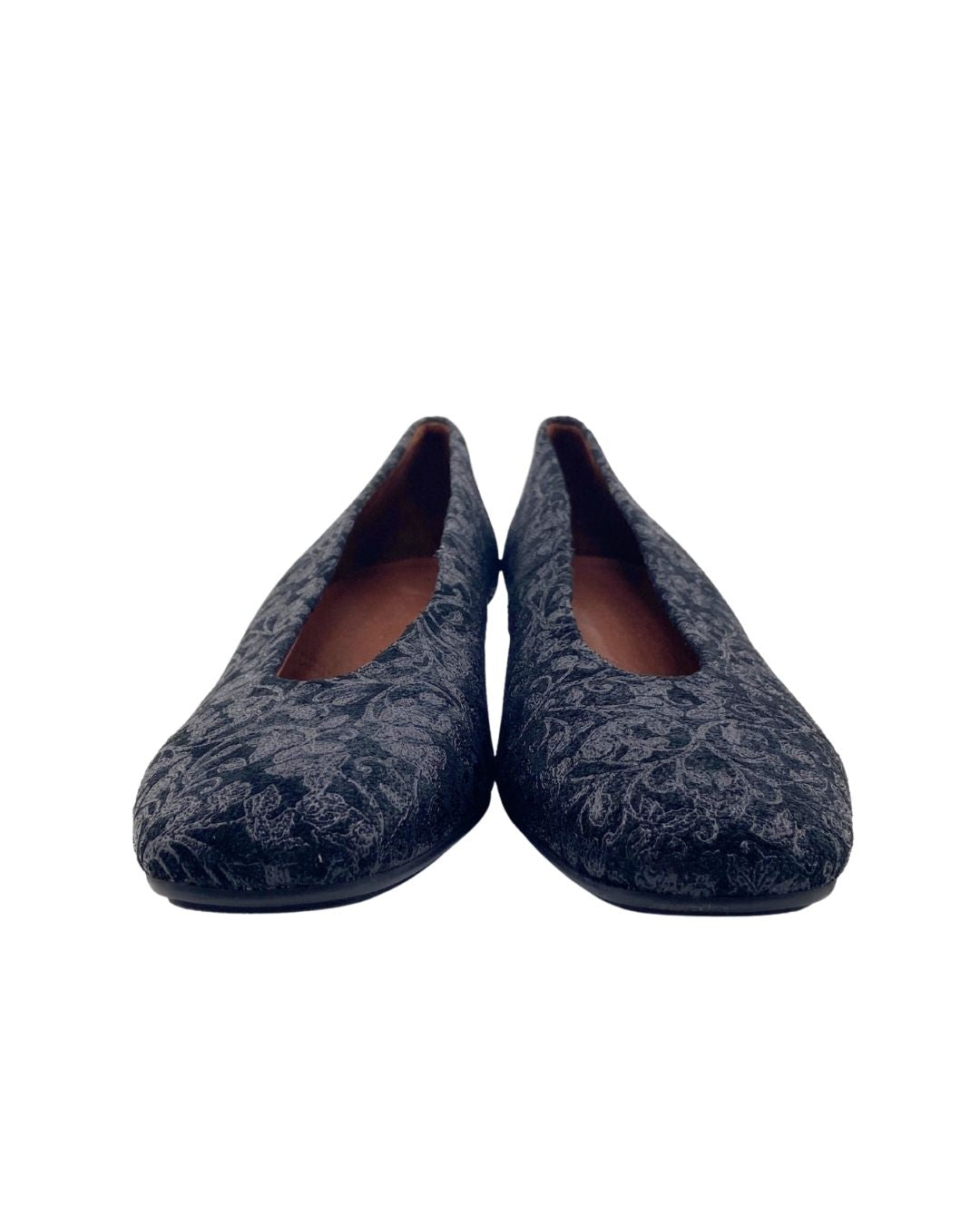 Zapatos tacón bajo con textura