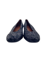Zapatos tacón bajo con textura