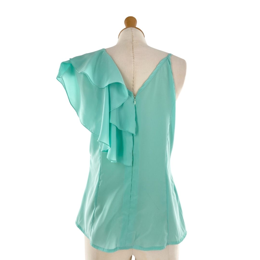 Blusa cuello y espalda en V