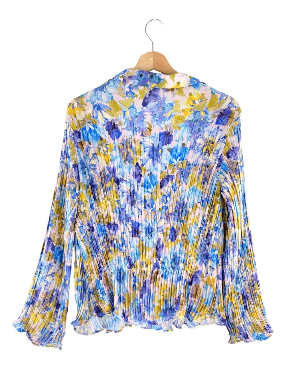 Camisa plisada print abstracto