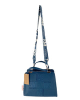Cartera satchel con textura