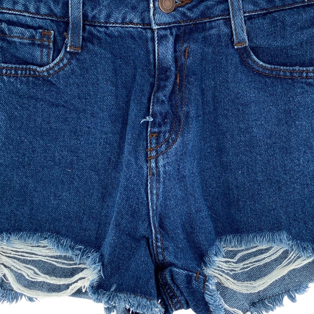 Short mini en denim destroyed