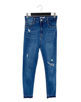 Skinny jean stretch